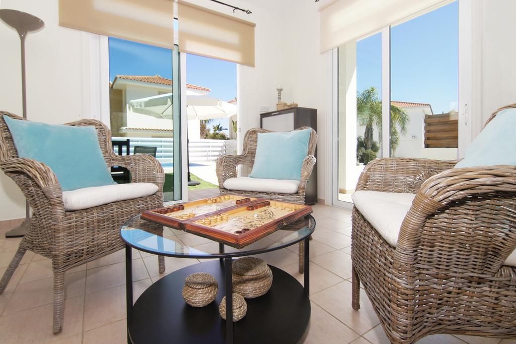 Villa Celine Protaras Ngoại thất bức ảnh